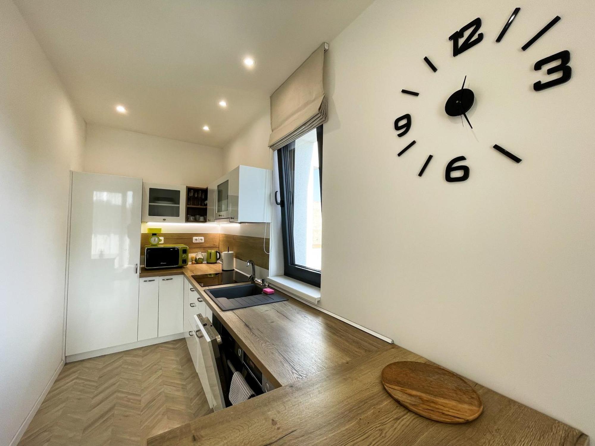 Luxury City Retreat With Terrace Košice Exterior foto
